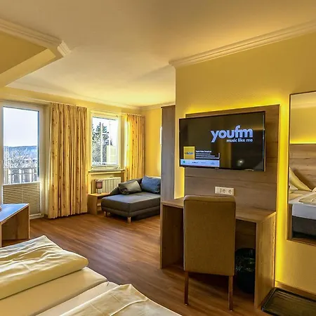 فندق Schneider 3*