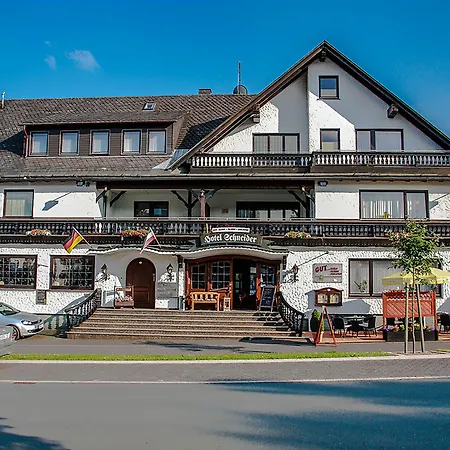 Hotel Schneider 3*