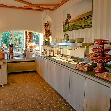 Schneider Hotel