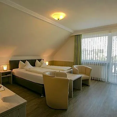Schneider Hotel