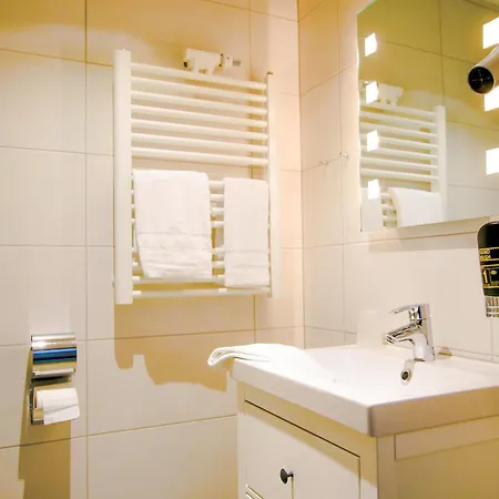 Schneider Otel 3*